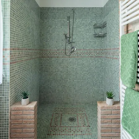 Casale Delle Farfalle 12, Emma Вилла *