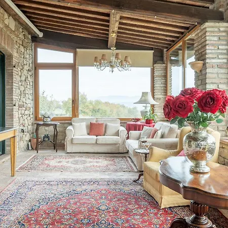 Casale Delle Farfalle 12, Emma ヴィラ